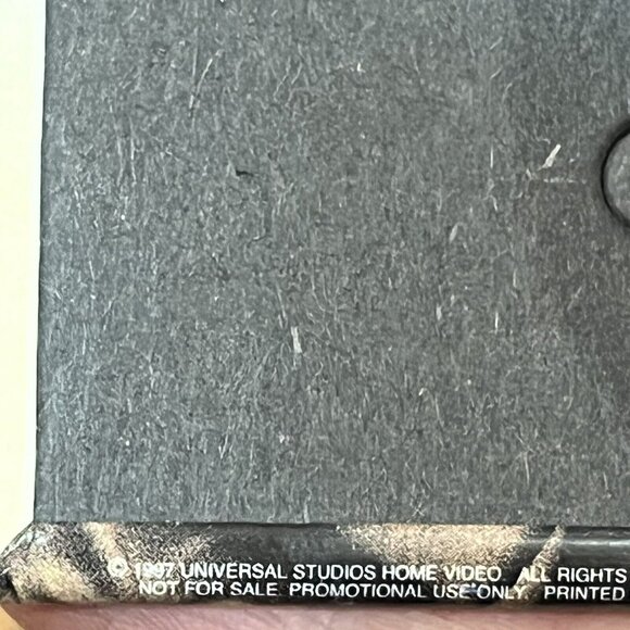 Vintage 1997 Liar Liar Jim Carrey Promotional Move Pin-Back Button - Picture 10 of 16